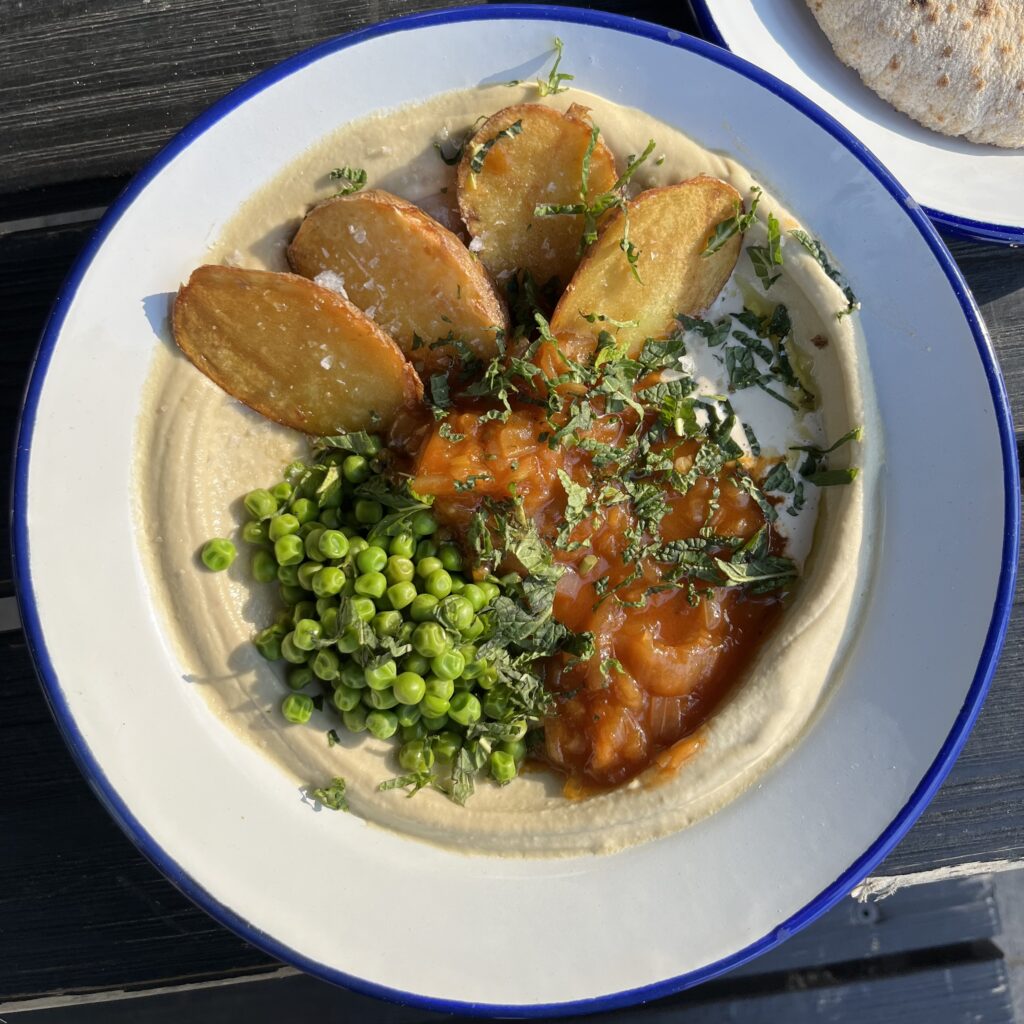 Hummus Erbse Kartoffel Zwiebelsauce